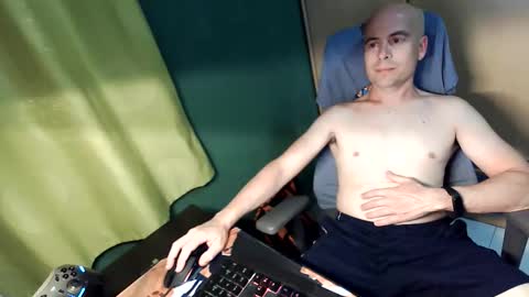 Snapshot of fernandez83 chatting on 25, 5, 2026 fernandez83 online show from 25, 5, 2026