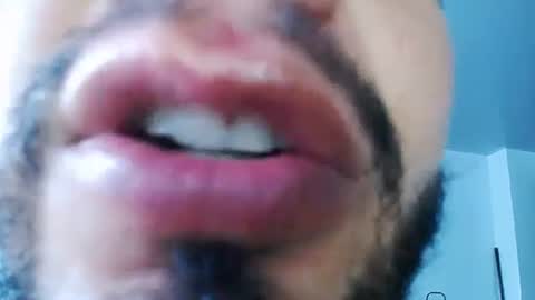 Samuel online show from 6, 11, 2025