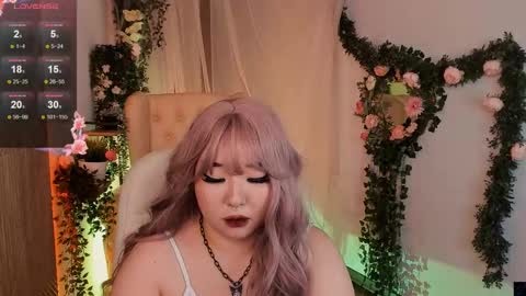 Snapshot of ferry_tail chatting on 13, 12, 2024 ferry_tail online show from 13, 12, 2024