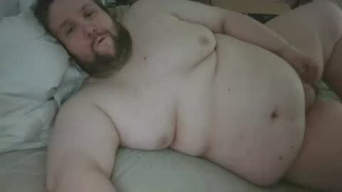 Snapshot of fettebifotze28h chatting on 28, 6, 2026 Cow Sow online show from 28, 6, 2026