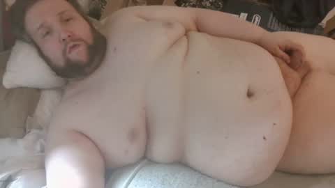 Snapshot of fettebifotze28h chatting on 7, 7, 2026 Cow Sow online show from 7, 7, 2026