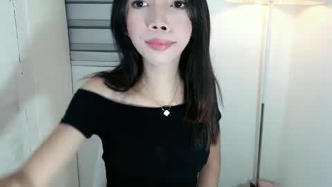 Snapshot of feyaaa chatting on 11, 2, 2025 feyaaa online show from 11, 2, 2025