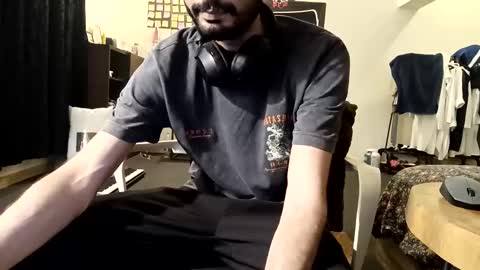 fezzyqt online show from 4, 10, 2025