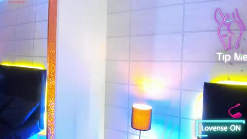 Luciana online show from 5, 10, 2025