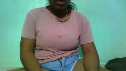 Snapshot of fifaalydia chatting on 12, 9, 2025 fifaalydia online show from 12, 9, 2025