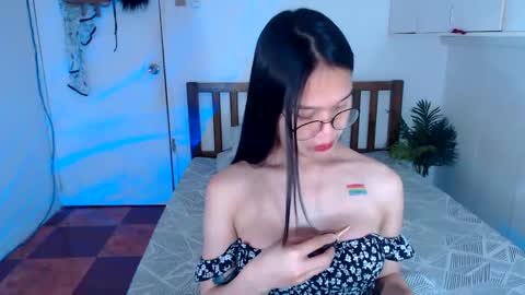 Snapshot of filipina_sassyqirl19xxx chatting on 31, 1, 2025 sweet online show from 31, 1, 2025