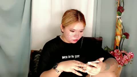 Snapshot of filipina_slutty69xxx chatting on 29, 12, 2024  Angela  DONT FORGET TO FOLLOW AND GIVE ME APPRECIATION online show from 29, 12, 2024