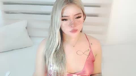 Snapshot of filipina_slutty69xxx chatting on 2, 5, 2026 Angela DONT FORGET TO FOLLOW AND GIVE ME APPRECIATION online show from 2, 5, 2026