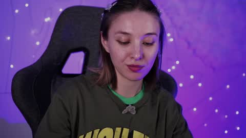 Snapshot of filipinaadams chatting on 27, 12, 2024 cap and Lana online show from 27, 12, 2024