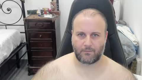 filippo12356 online show from 5, 1, 2025