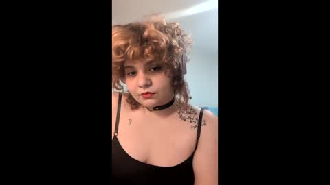 Snapshot of filthylunamor chatting on 1, 6, 2026 filthylunamor online show from 1, 6, 2026