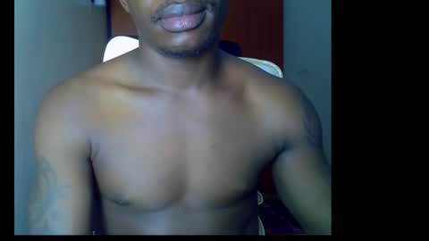 Snapshot of fineebony chatting on 13, 5, 2026 HOT AND SWEET online show from 13, 5, 2026