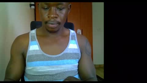 Snapshot of fineebony chatting on 16, 5, 2026 HOT AND SWEET online show from 16, 5, 2026