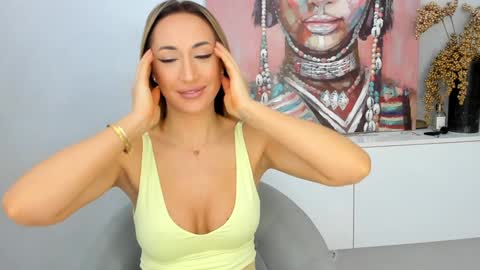 FinestChantilly online show from 13, 12, 2024