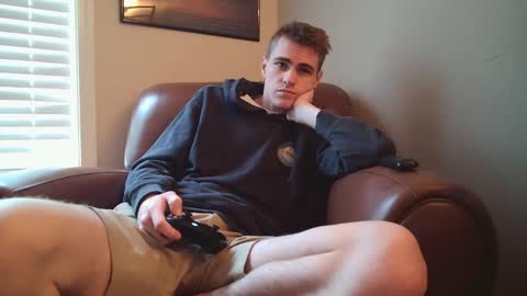 Snapshot of finnabun33 chatting on 28, 4, 2026 Jake I am Bicurious online show from 28, 4, 2026