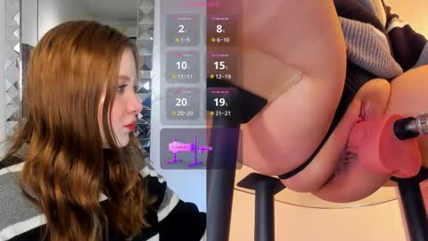 fiorellaricci_ online show from 18, 11, 2025