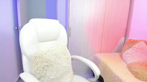 Snapshot of fiorellasantamaria chatting on 20, 5, 2026 fiore online show from 20, 5, 2026