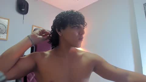 fire_boy69 online show from 14, 9, 2025