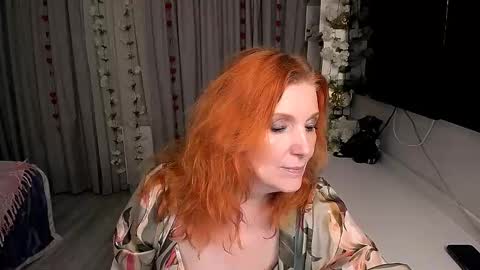 Snapshot of fire_foxone chatting on 29, 11, 2025 FireFox online show from 29, 11, 2025