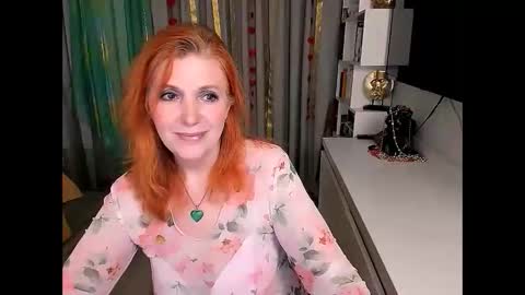 Snapshot of fire_foxone chatting on 5, 2, 2026 FireFox online show from 5, 2, 2026