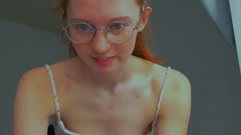 Snapshot of fire_luna chatting on 20, 7, 2026 fire_luna online show from 20, 7, 2026