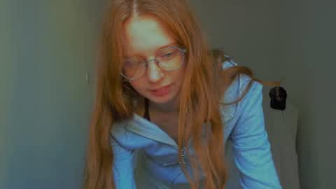 Snapshot of fire_luna chatting on 7, 8, 2026 fire_luna online show from 7, 8, 2026