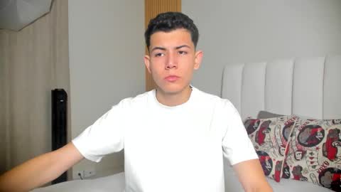 Nicolas online show from 24, 11, 2025