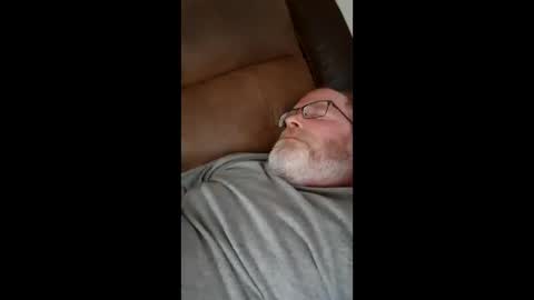 Hercomeonmyface online show from 18, 1, 2026