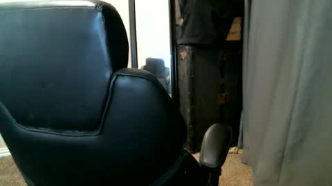 Snapshot of fitguy40 chatting on 3, 6, 2026 fitguy40 online show from 3, 6, 2026