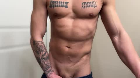 Snapshot of fithornyandtatted chatting on 17, 2, 2025 fithornyandtatted online show from 17, 2, 2025