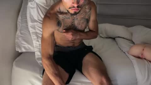 Snapshot of fitjacques chatting on 18, 5, 2026 fitjacques online show from 18, 5, 2026