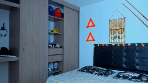 Snapshot of fitnolan chatting on 30, 1, 2025 Elias Valencia online show from 30, 1, 2025