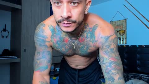 Snapshot of fitnolan chatting on 4, 2, 2025 Elias Valencia online show from 4, 2, 2025