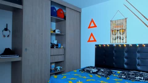 Snapshot of fitnolan chatting on 4, 2, 2025 Elias Valencia online show from 4, 2, 2025