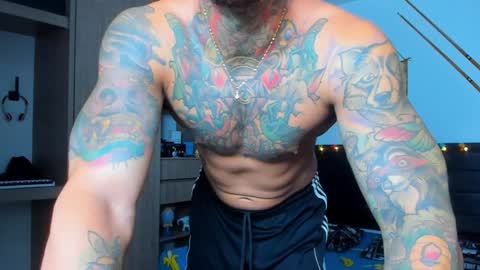 Snapshot of fitnolan chatting on 5, 2, 2025 Elias Valencia online show from 5, 2, 2025