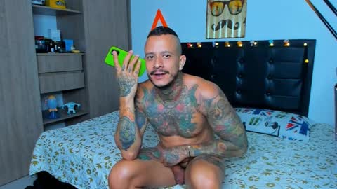 Snapshot of fitnolan chatting on 22, 2, 2025 Elias Valencia online show from 22, 2, 2025