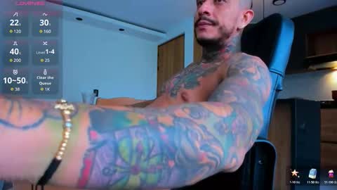 Snapshot of fitnolan chatting on 13, 12, 2025 Elias Valencia online show from 13, 12, 2025