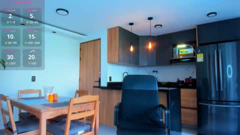 Snapshot of fitnolan chatting on 19, 12, 2025 Elias Valencia online show from 19, 12, 2025