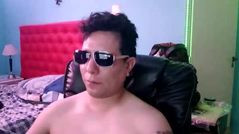 Snapshot of fkbmike chatting on 16, 11, 2025 fkbmike online show from 16, 11, 2025