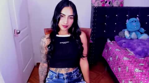 Snapshot of flaca_57 chatting on 18, 11, 2025 FLACA online show from 18, 11, 2025