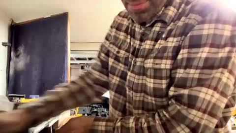 Flannel Dong online show from 16, 9, 2025