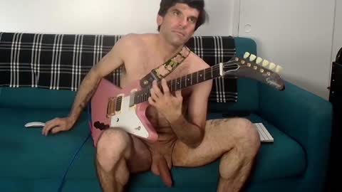 Flannel Dong online show from 15, 12, 2025