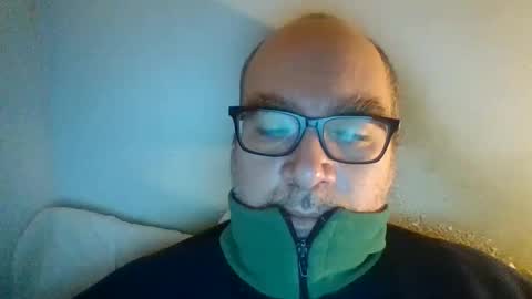 Snapshot of flashdreaming chatting on 12, 1, 2026 Carlo online show from 12, 1, 2026