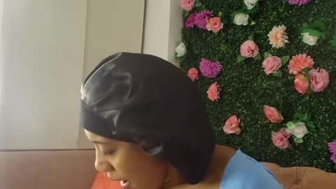 Snapshot of flavia_cruz chatting on 29, 4, 2026 Flavia online show from 29, 4, 2026