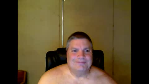 Snapshot of fletch32 chatting on 28, 12, 2024 jd online show from 28, 12, 2024