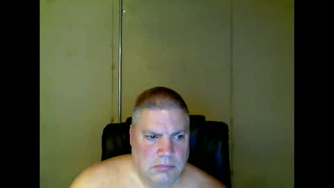 Snapshot of fletch32 chatting on 3, 2, 2025 jd online show from 3, 2, 2025