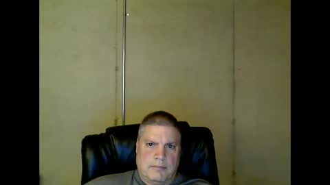 Snapshot of fletch32 chatting on 10, 2, 2025 jd online show from 10, 2, 2025