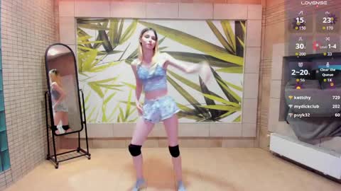 FlexiMona online show from 25, 4, 2026