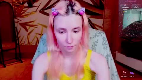 Snapshot of fleximona chatting on 18, 7, 2026 FlexiMona online show from 18, 7, 2026