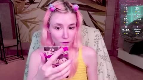 Snapshot of fleximona chatting on 19, 7, 2026 FlexiMona online show from 19, 7, 2026